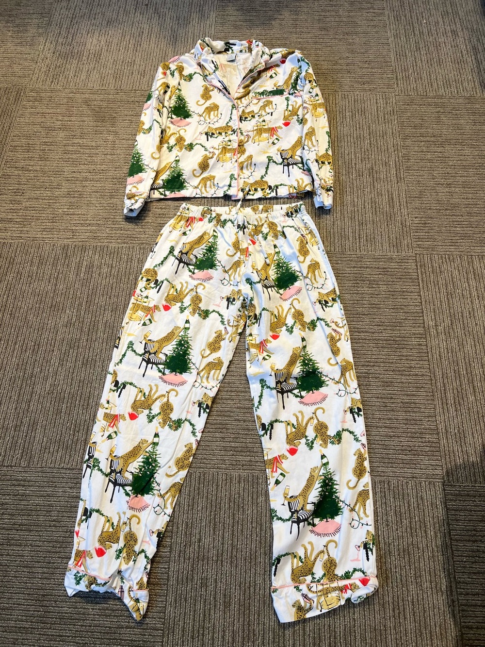 White Holiday Leopard Print Pajama Set